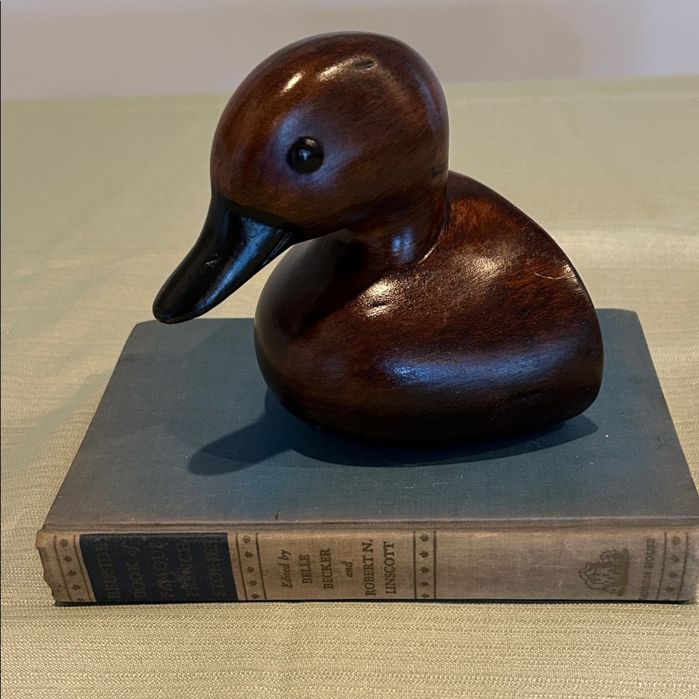 Vintage Wood Look Ceramic Duck Bookend with vintage 1945 Book. - Picture 7 of 7